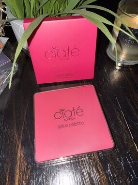 Ciaté London Spice Palette - Pink Compact